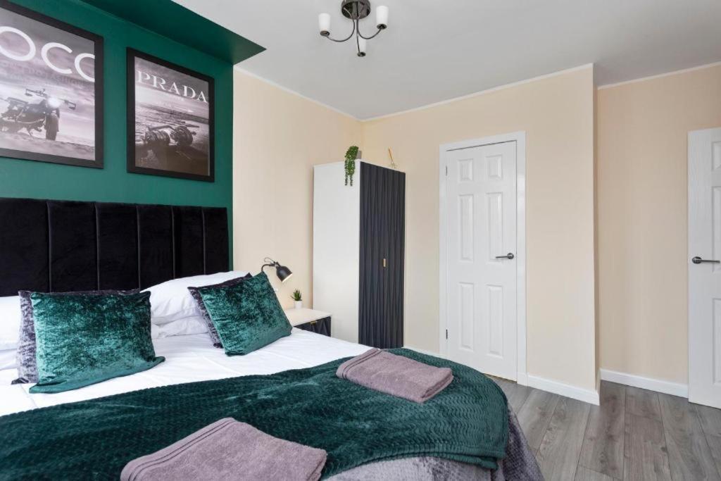 הוילה Stylish 3 Bed Edinburgh Abode - Parking And Garden מראה חיצוני תמונה